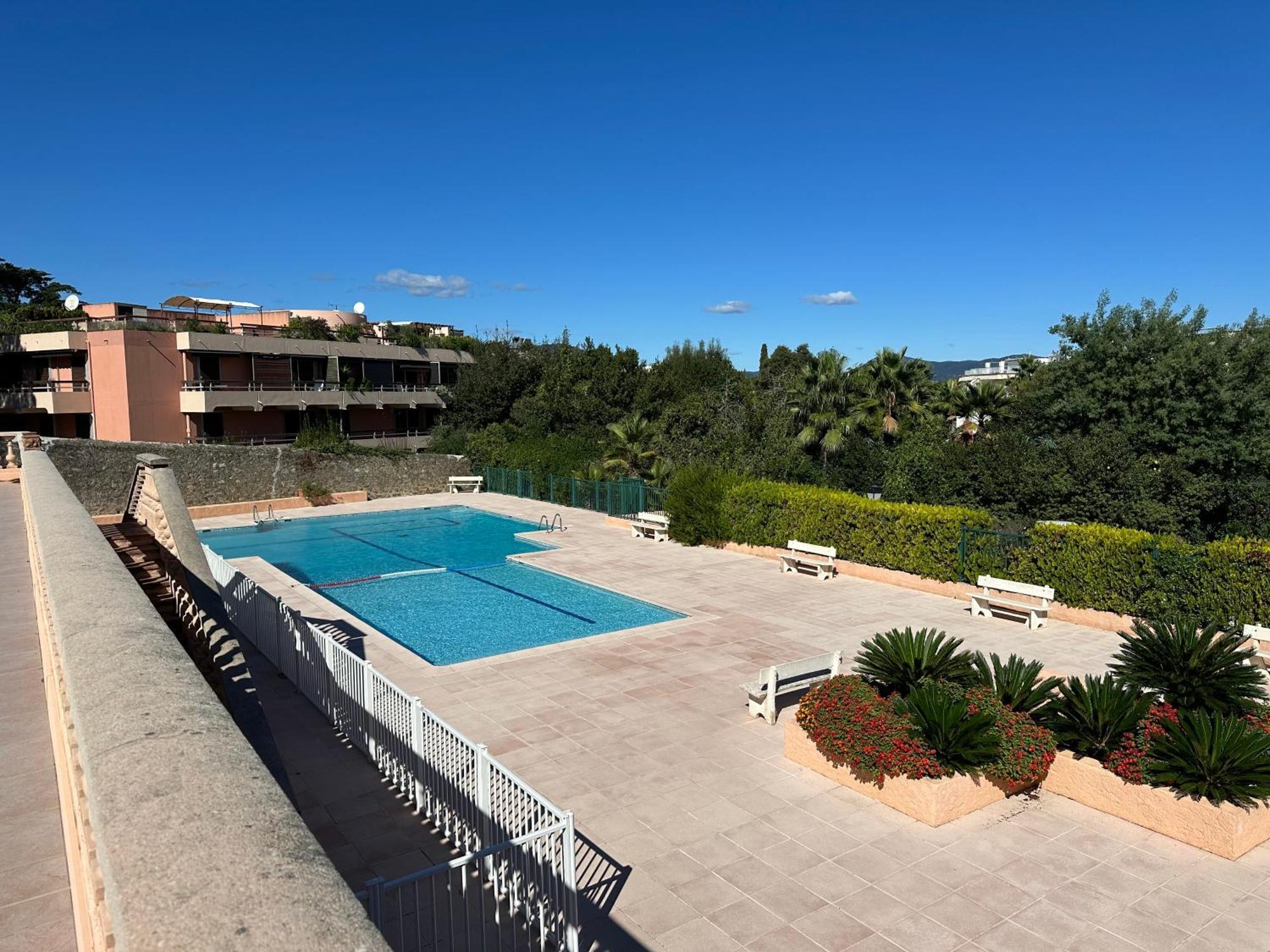 Saint-Tropez - Studio 40 M2 מראה חיצוני תמונה